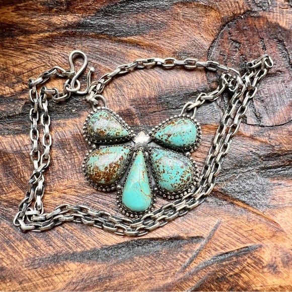 Hand Crafted Jewelry - 925 Sterling Silver Turquoise Cluster Necklace  •Southwestern•
